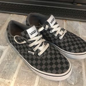 EUC boys Van’s Checkerboard skate shoes sz 6Y